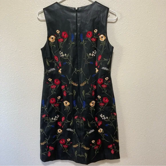 CALVIN KLEIN FAUX LEATHER EMBROIDERED SHIFT DRESS WOMEN Size 2 - Picture 14 of 16